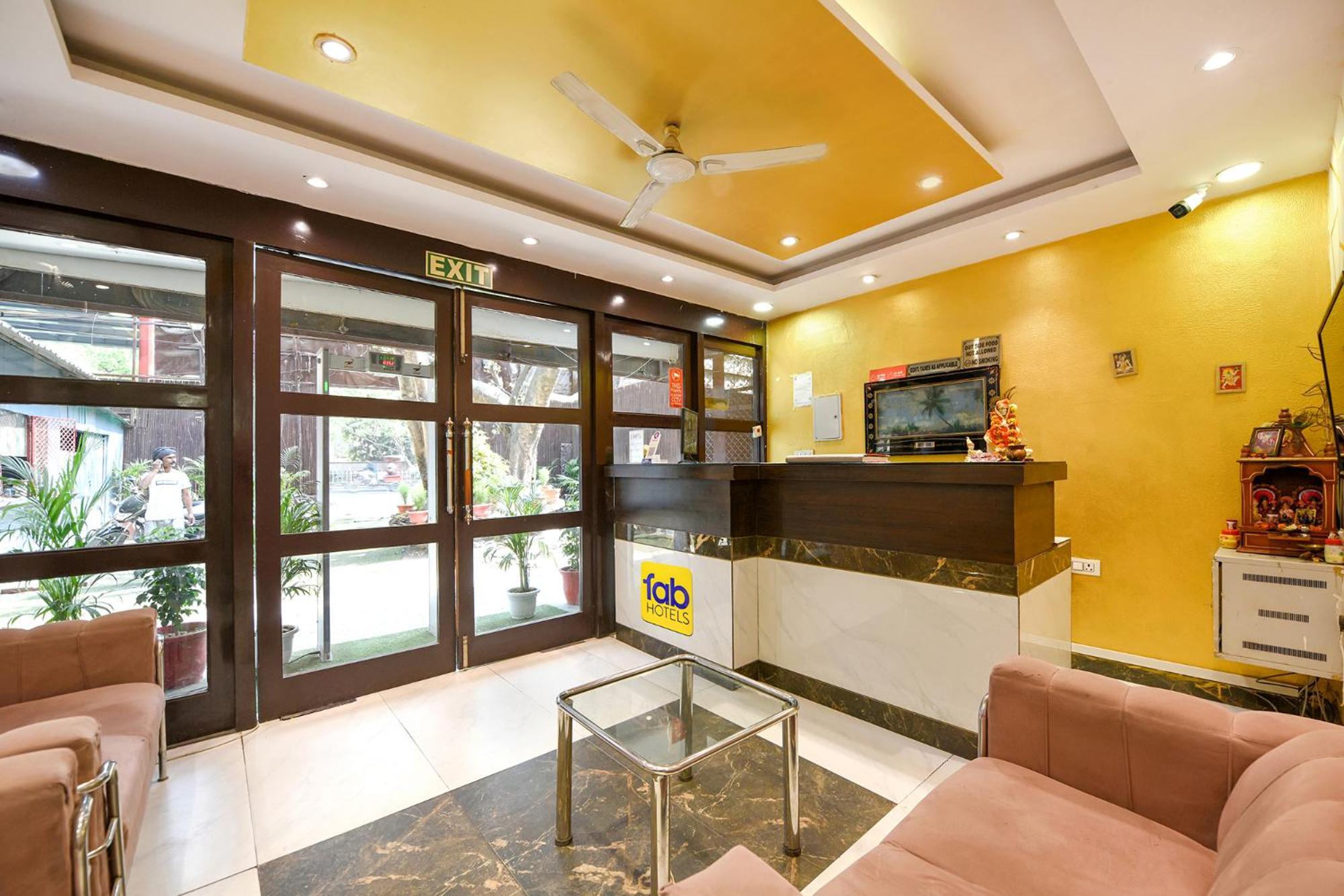 Fabhotel Under Bridge นิวเดลี ภายนอก รูปภาพ