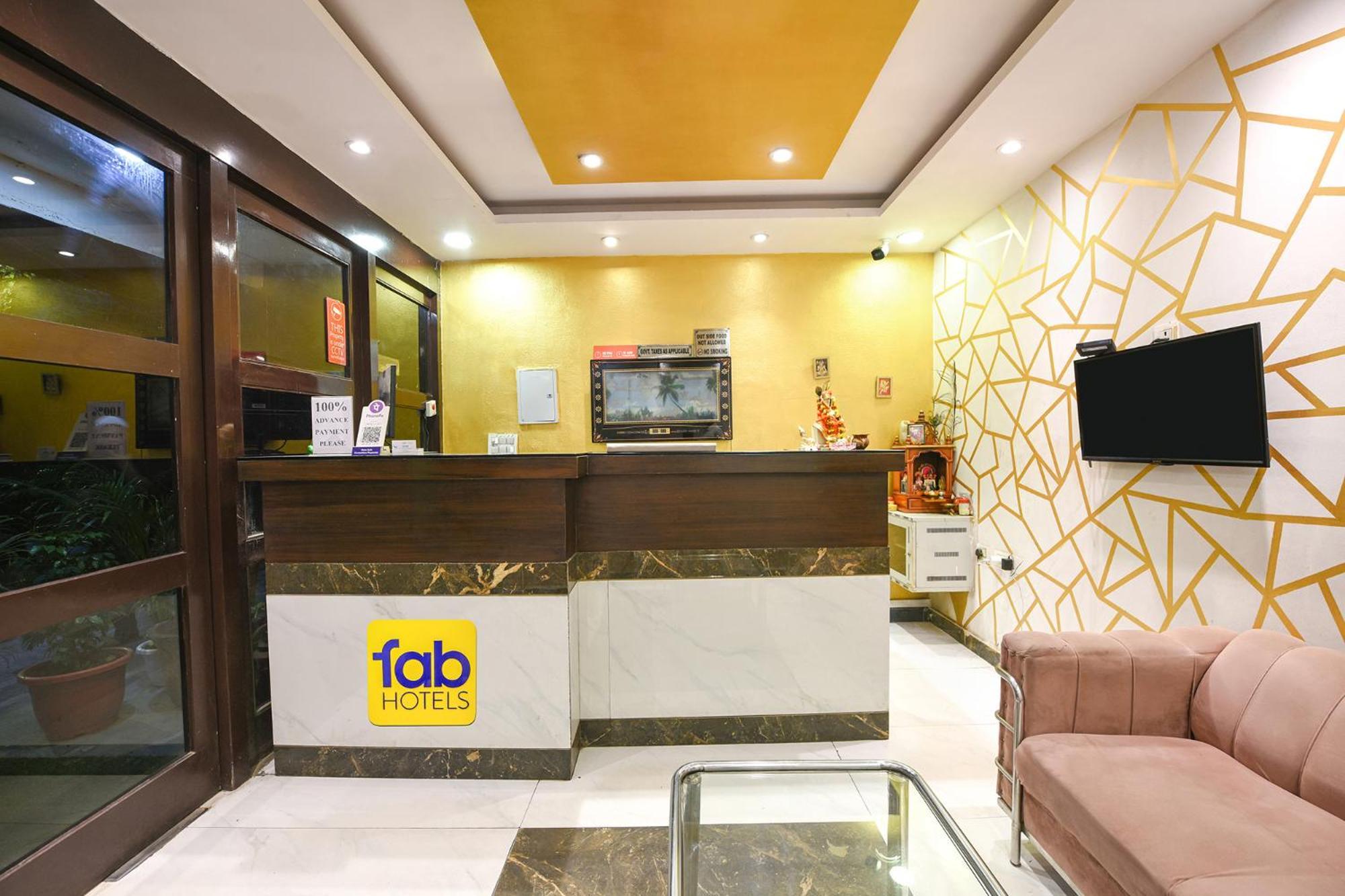 Fabhotel Under Bridge นิวเดลี ภายนอก รูปภาพ