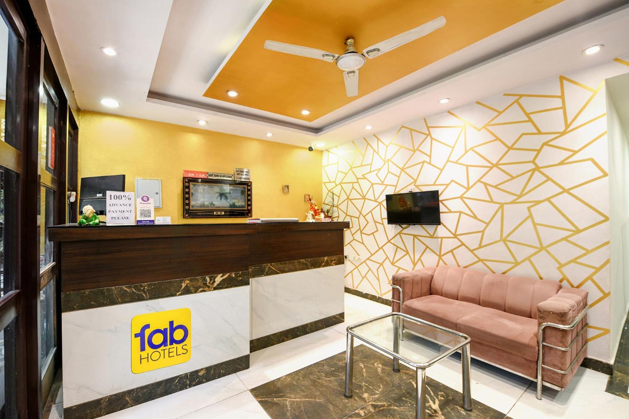 Fabhotel Under Bridge นิวเดลี ภายนอก รูปภาพ